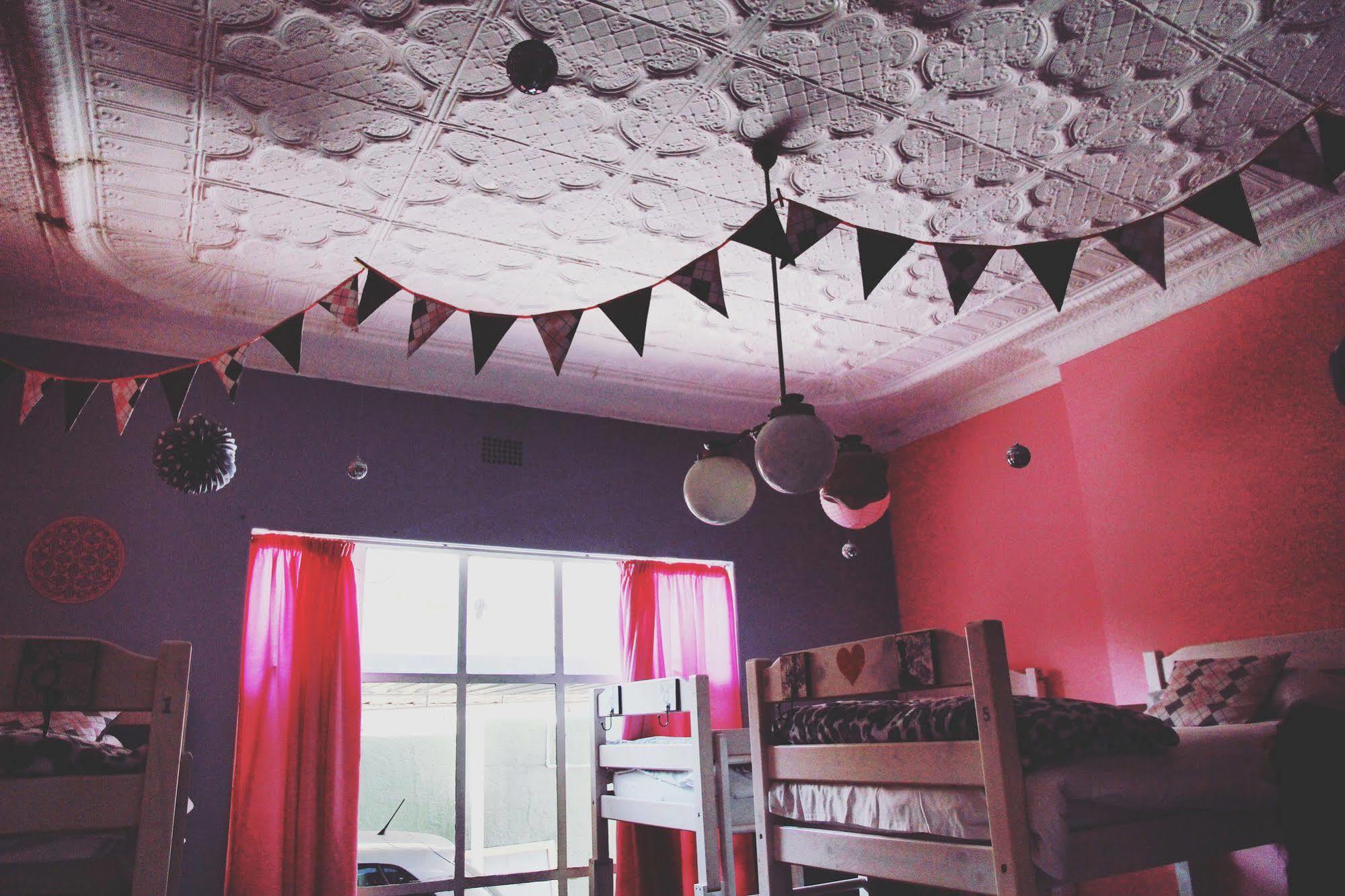 Homebase Melville Backpackers Johannesburg Exterior photo